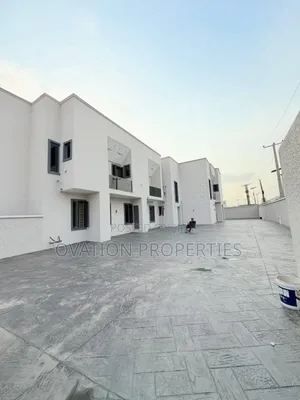 4bdrm Duplex in Ogba for sale