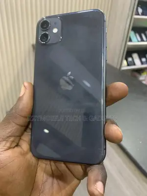 Apple iPhone 11 64 GB Black