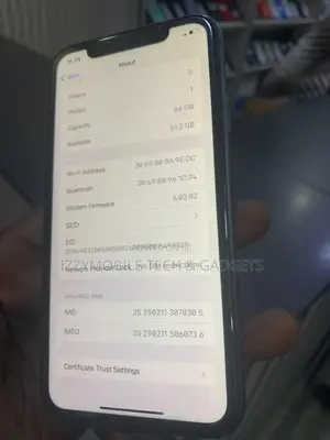Apple iPhone 11 64 GB Black