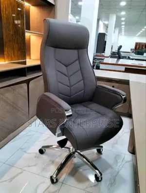 Office Chair / Swivel Chair