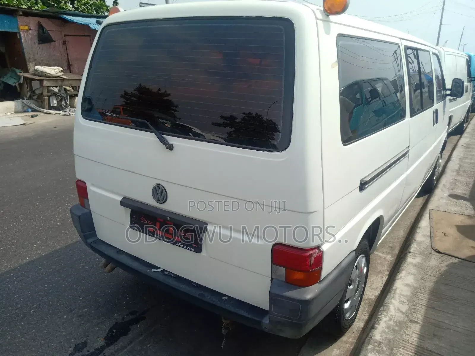 Volkswagen Transporter 2002 White