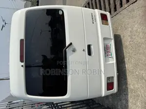 Suzuki Every 2007 White