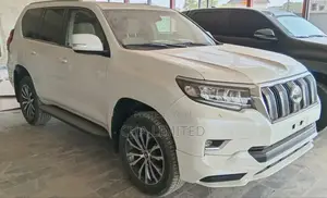 Toyota Land Cruiser Prado 2.7 2023 Off white