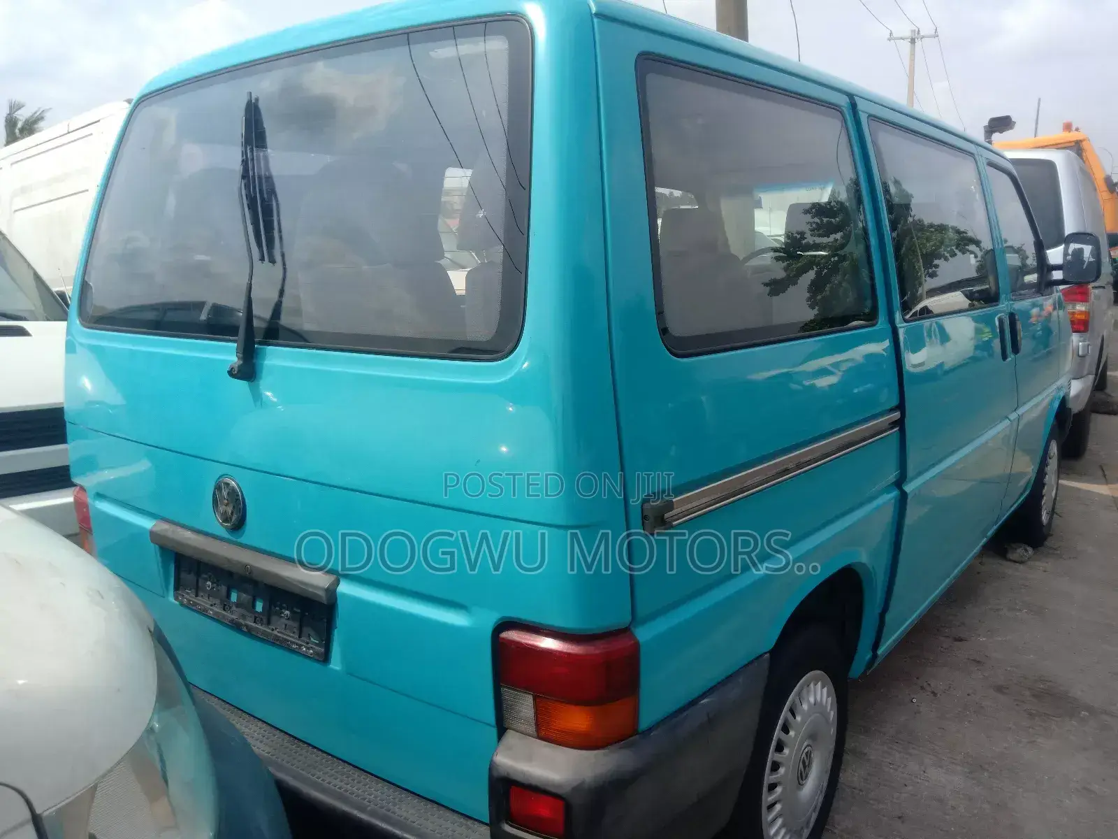 Volkswagen Transporter 2002 Blue