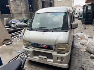 Suzuki Every 2008 White