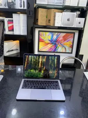 Laptop Apple MacBook Pro 16GB Intel Core i5 SSD 256GB