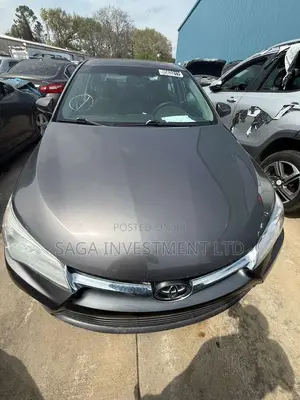 Toyota Camry LE 4dr Sedan (2.5L 4cyl 6A) 2017 Gray