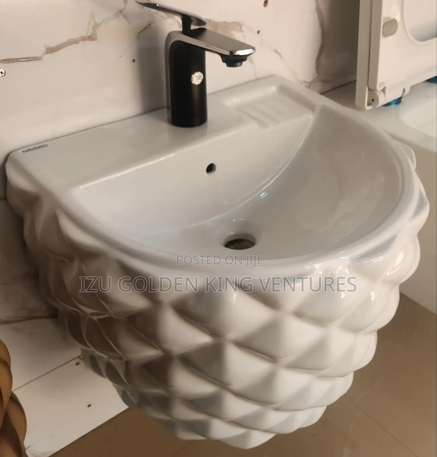 Executive Wall Hung Basin
