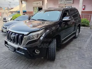Toyota Land Cruiser 2014 Black