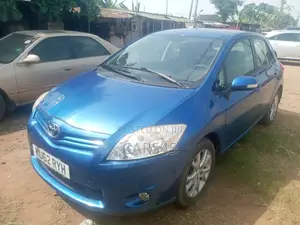 Toyota Auris 2012 Blue