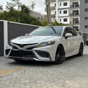 Toyota Camry XSE 2023 White