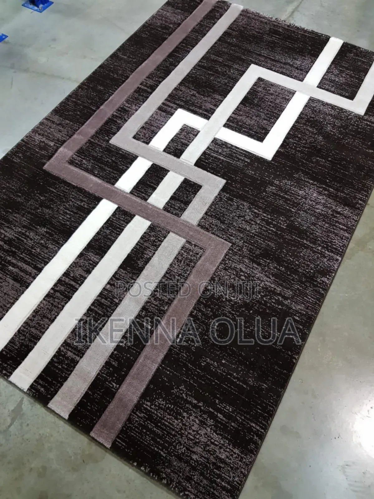 Ceter Rugs