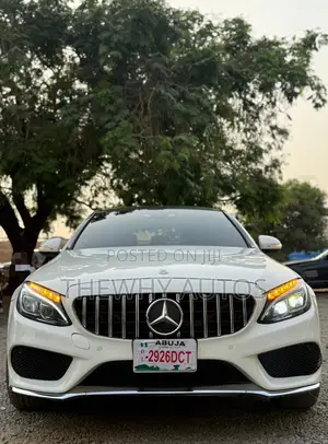 Mercedes-Benz C400 4Matic AWD Sedan (3.0L V6 7A) 2015 White