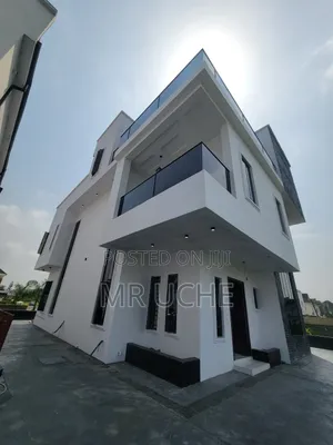 5 Bedroom Fully Detached With Bq