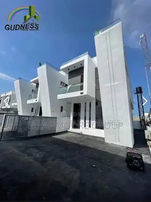 4bdrm Duplex in Ikota for rent
