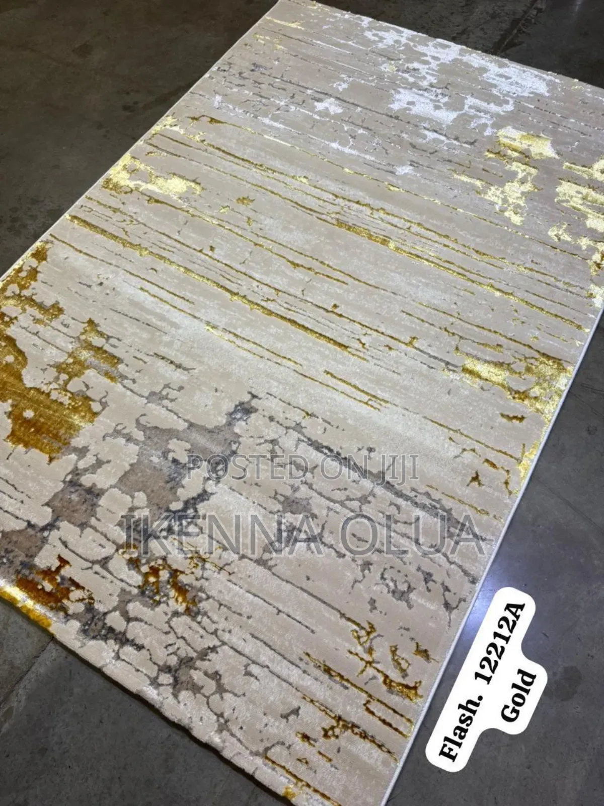 Ceter Rugs
