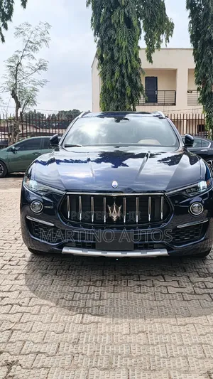 Maserati Levante 2021 Blue