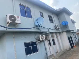 12bdrm Block of Flats in Benin City for sale