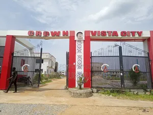 4bdrm Duplex in Crown Vista City, FHA for sale