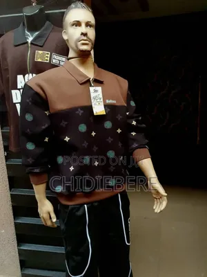 Up and Down Joggers, Polos