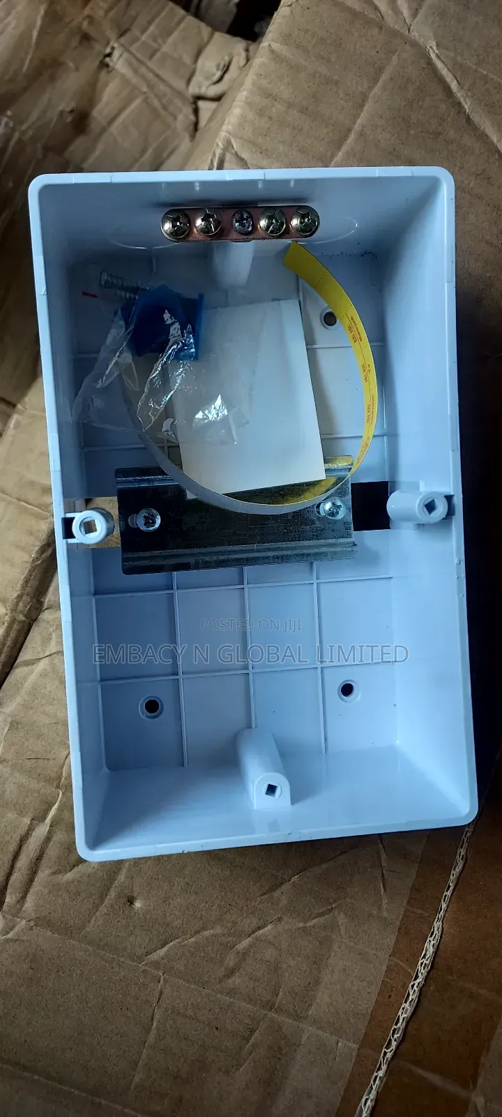 4way Enclosure Box for Breaker