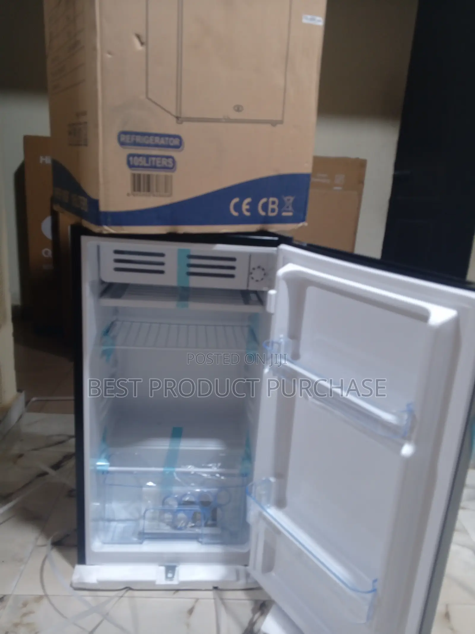 Compact Royal 105 Liters Table Top Fridge