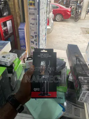 Q02 360° Auto Face Tracking Selfie Stick Tripod