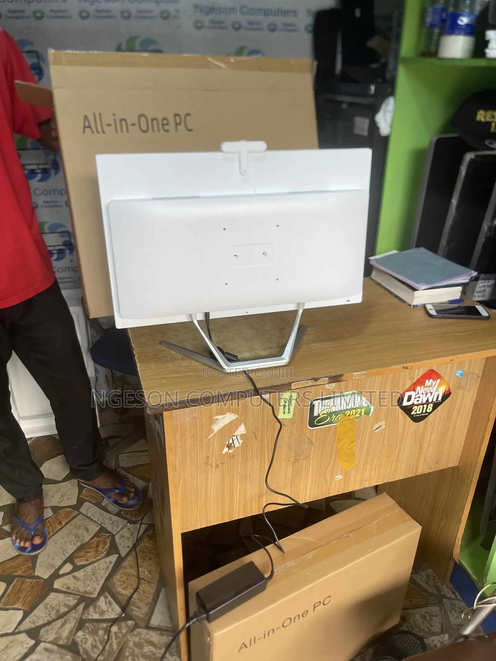 New Desktop Computer 8GB Intel Core i3 HDD 500GB