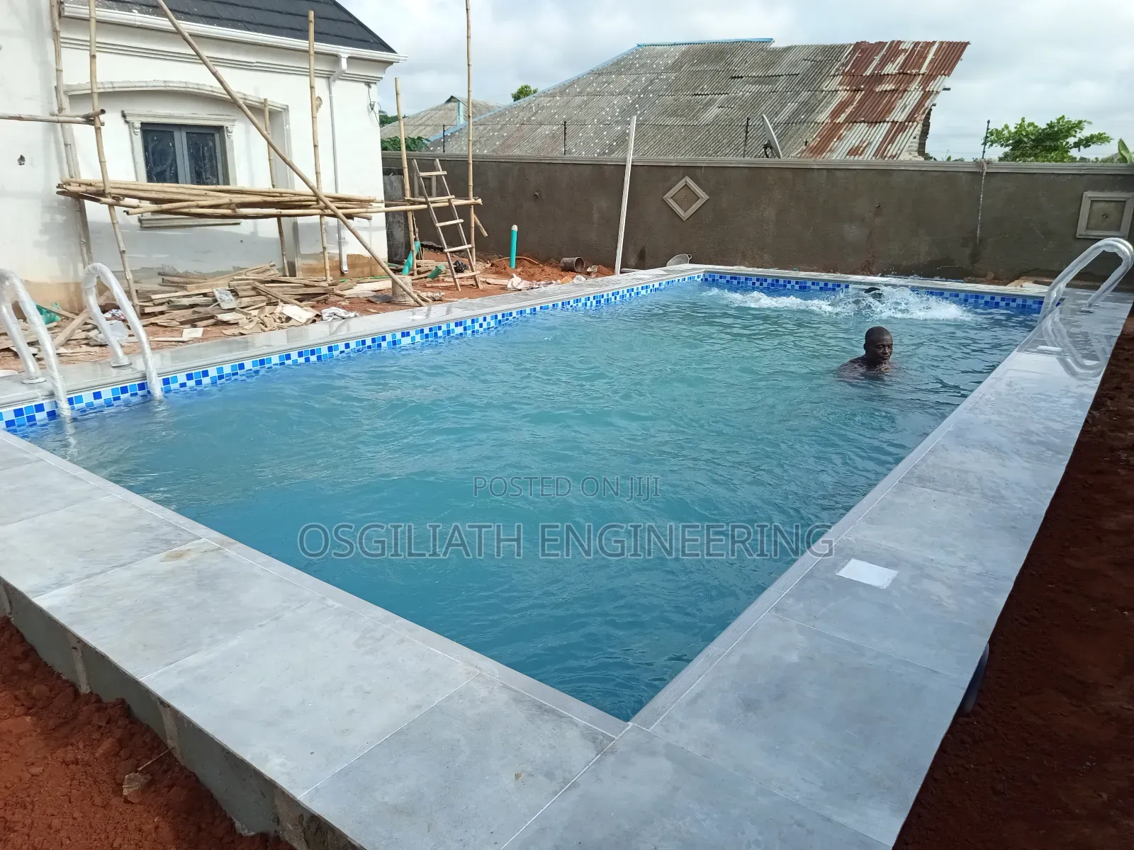 Professional Swimming Pool Construct Engineer / Materials Supply