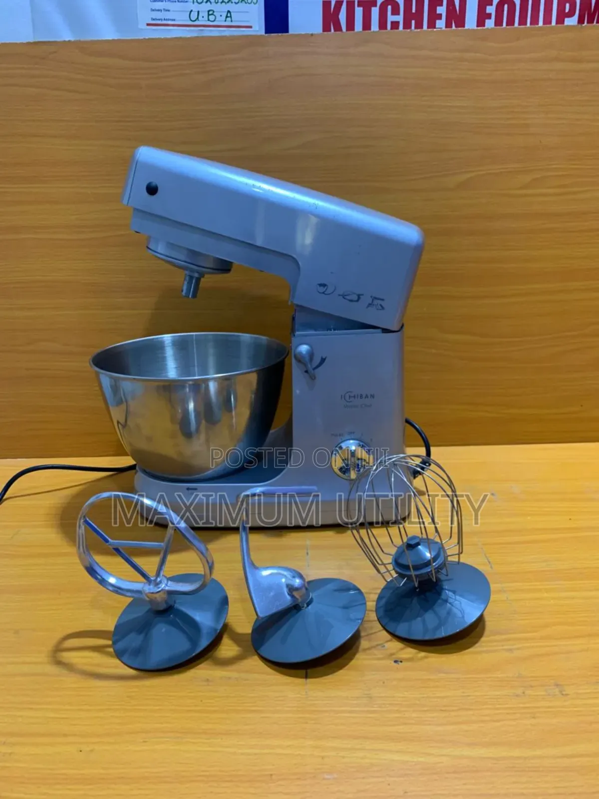 Ichiban Master Chef Stand Mixer in Silver.