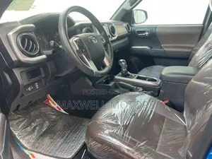 Toyota Tacoma Limited 2018 Blue