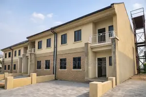 3bdrm Duplex in Rockvale Manors, Zone B for rent