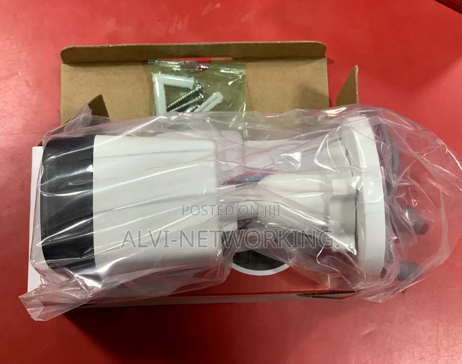 Hikvision Smart Hybrid Light 2mp