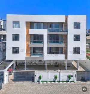 2bdrm Block of Flats in Lekki Phase 1 for sale