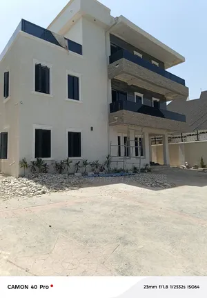 6bdrm Duplex in Asokoro for sale