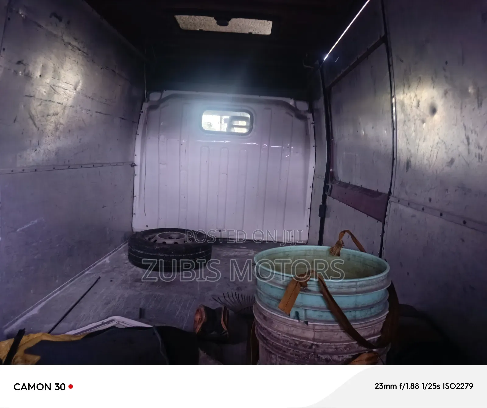 Peugeot Boxer 2000 Red