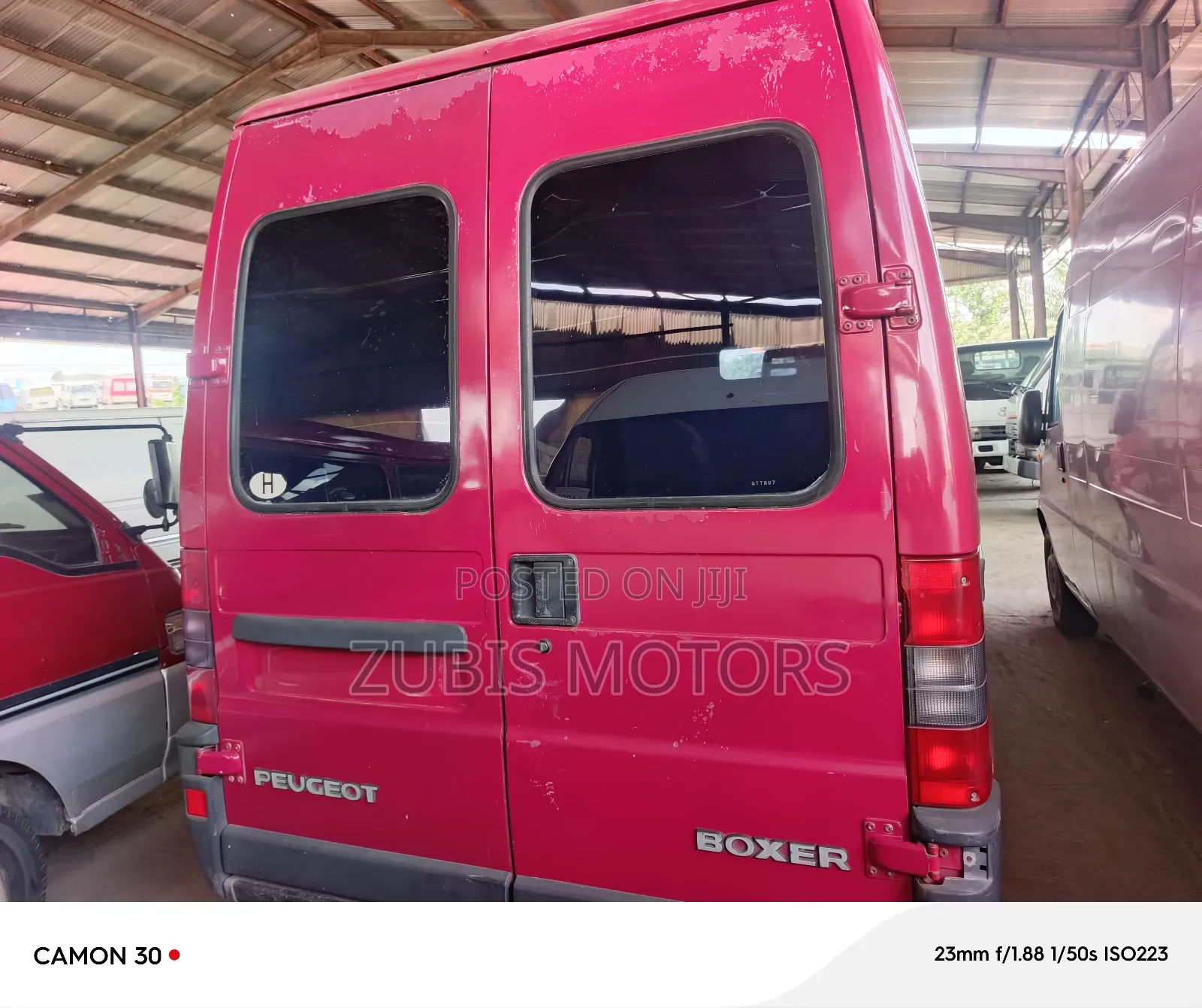 Peugeot Boxer 2000 Red