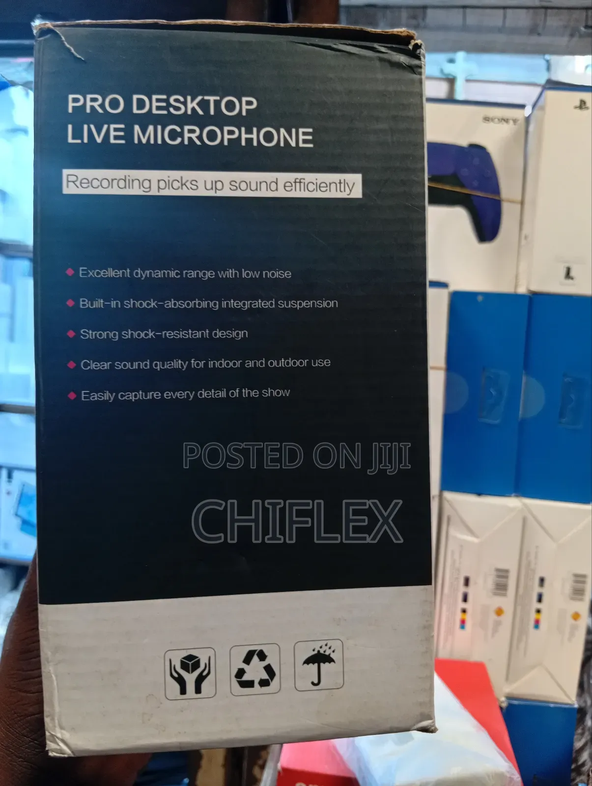 Microphone