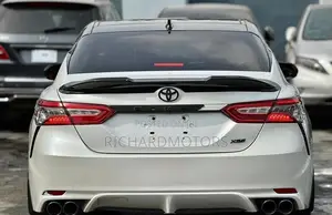 Toyota Camry XSE FWD 2020 White