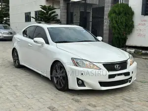 Lexus IS 250 Automatic 2010 White