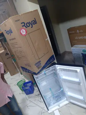 Royal 105 Liters Refrigerator - Fast Cooling Table Top