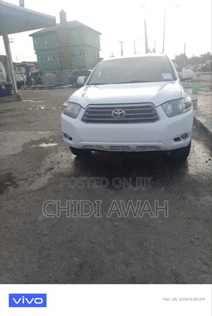 Toyota Highlander Sport 2009 White