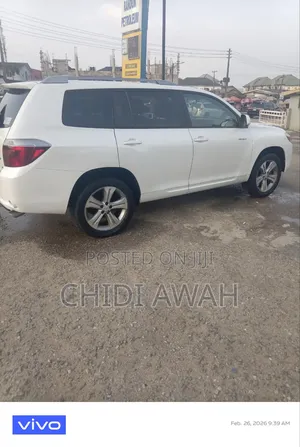 Toyota Highlander Sport 2009 White