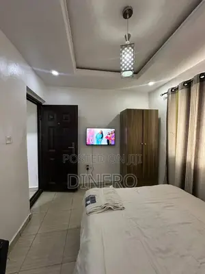 Dinero Diamond - One Bedroom Apartment Surulere