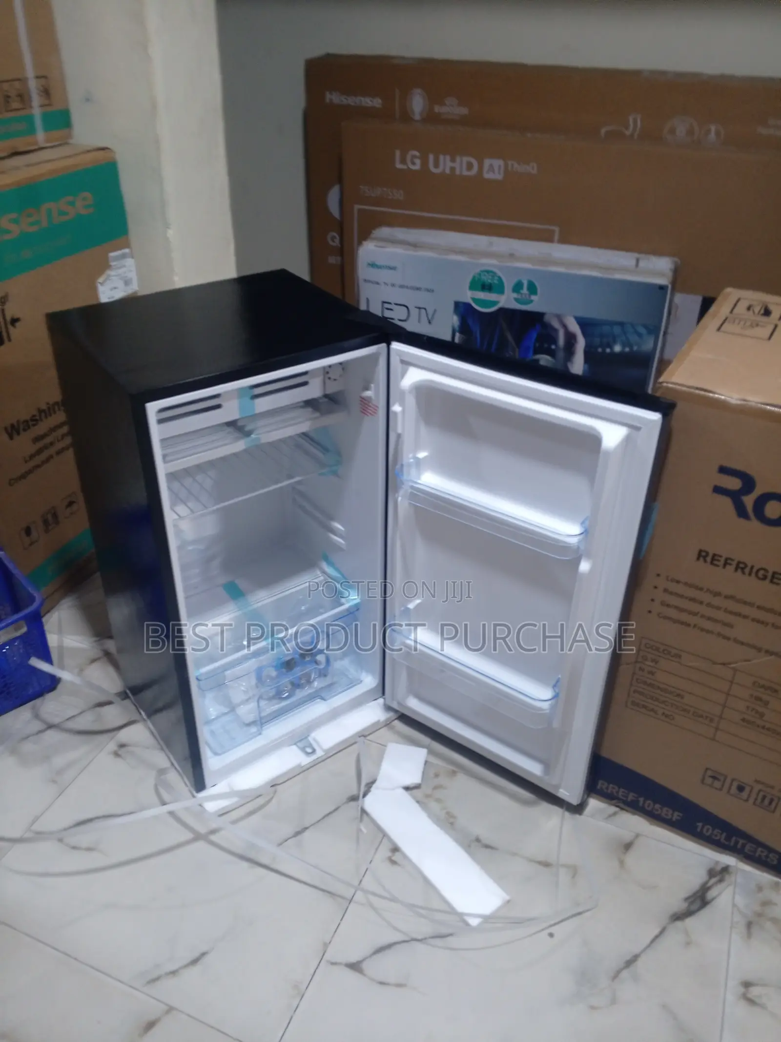 Trusted Seller: Royal 105l Table Top Fridge
