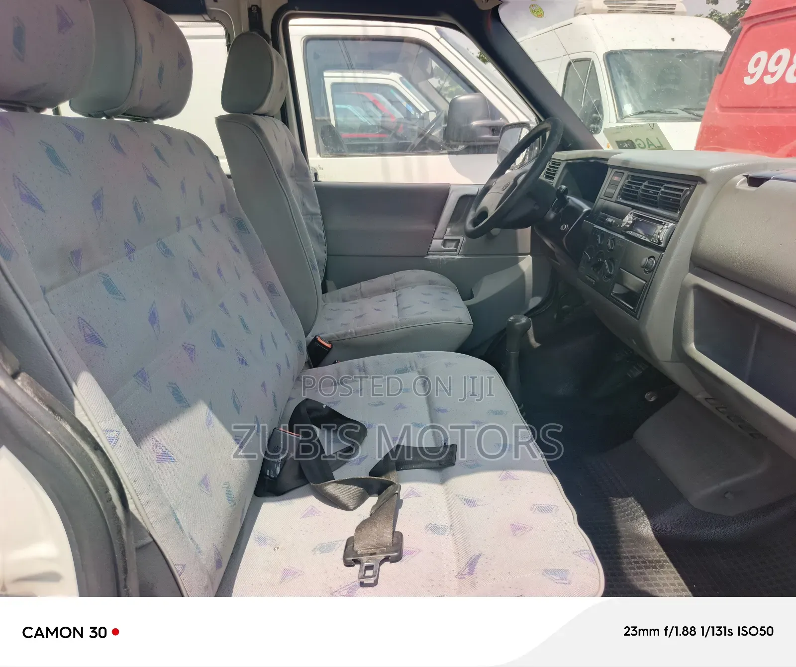Volkswagen Transporter 2000 White