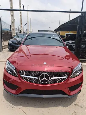 Mercedes-Benz C300 Luxury 4matic Sedan AWD (2.0L 4cyl 7A) 2017 Red