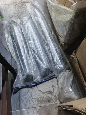 High Quality Certified Complete Brand New Door Chrome Hilux 2025