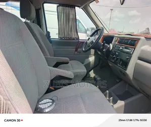 Volkswagen Transporter 2005 Silver