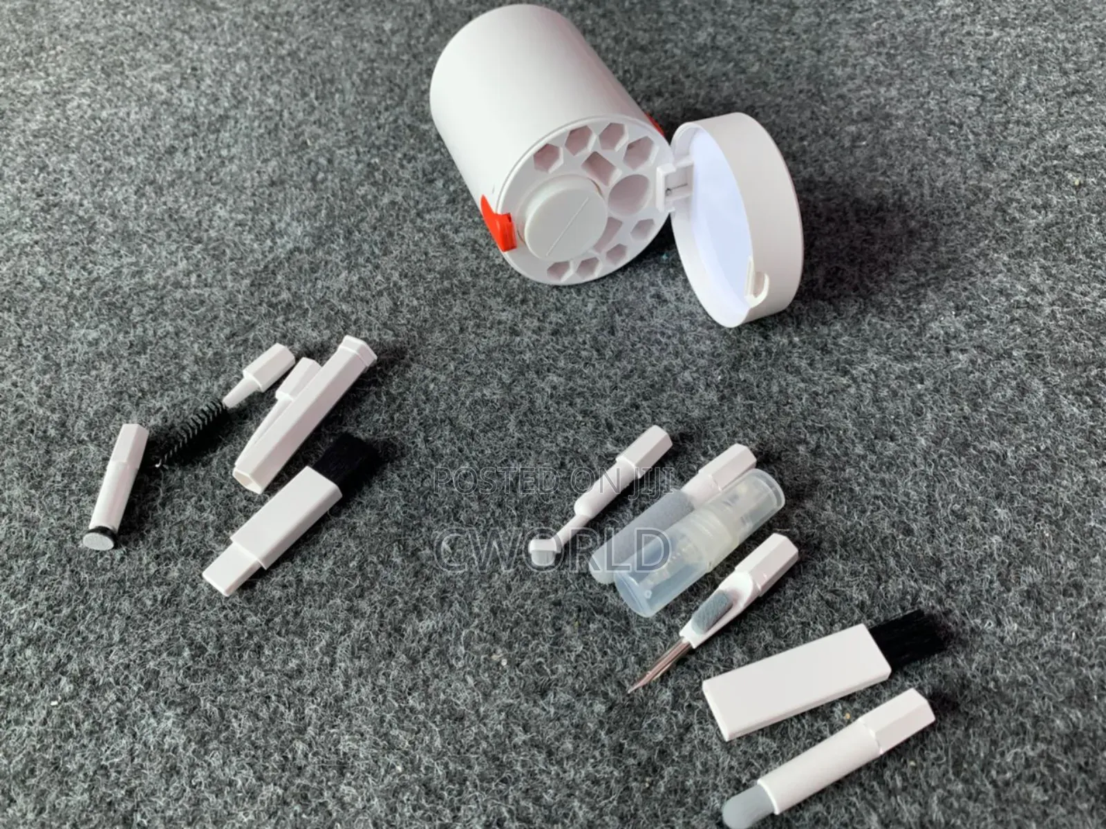Multi-Functional Cleaning Kit